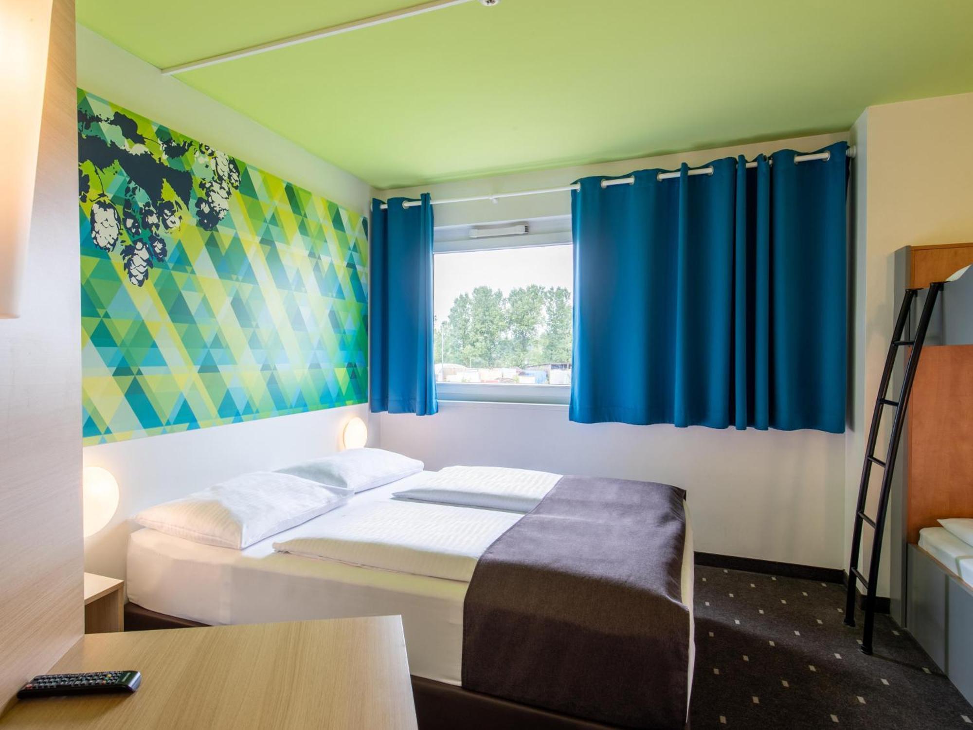 B&B Hotel Erlangen-Sued Eksteriør billede